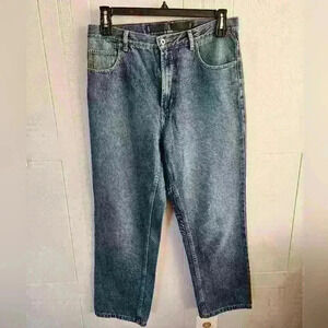 Nautica Relaxed Fit  Mid-rise Straight Leg Medium Wash Jeans Size 32W x 30L EUC